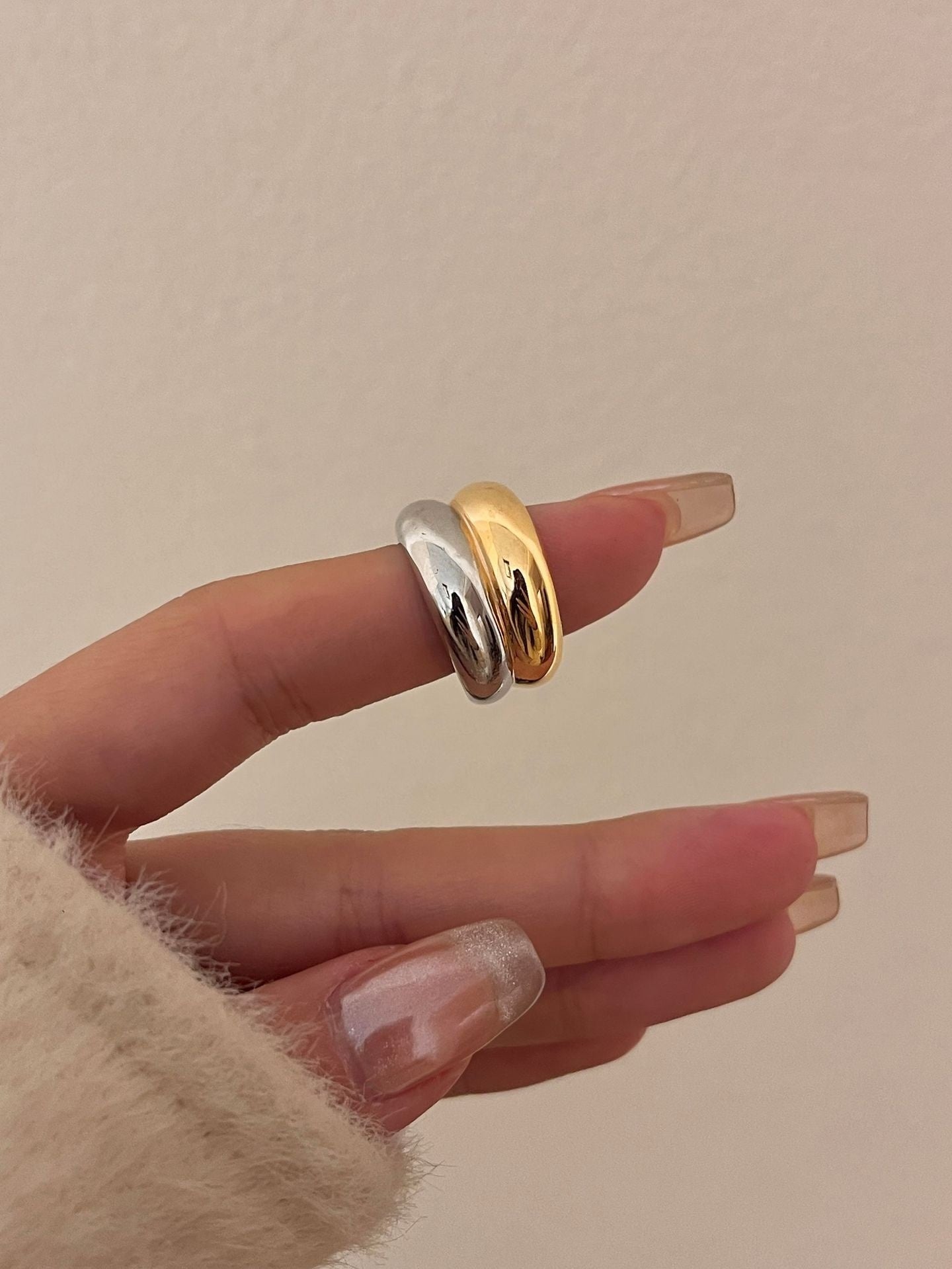 Metal Brushed Matte Surface Wide Ring - Norellé