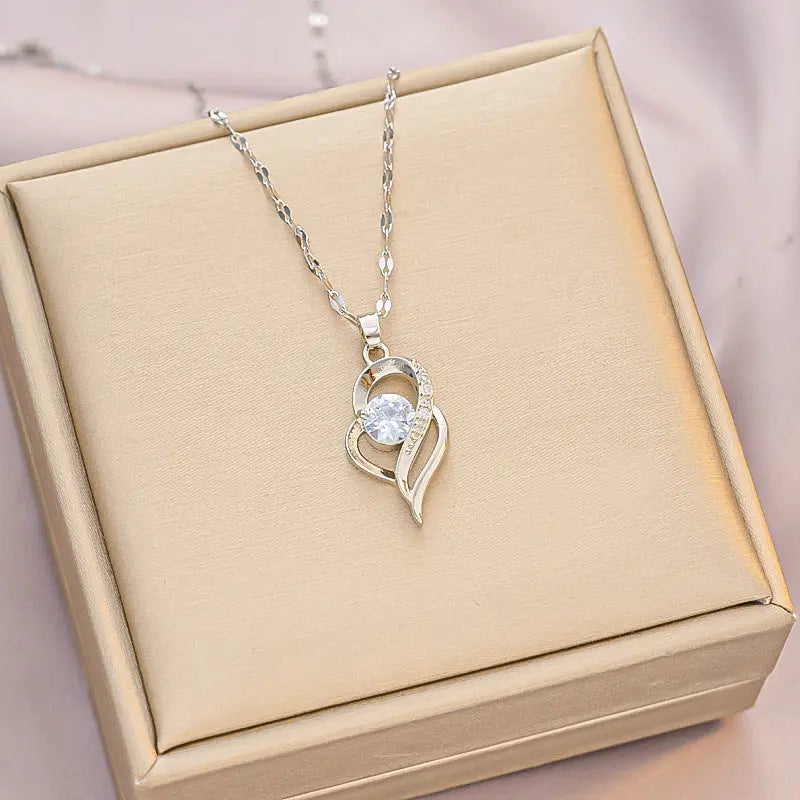 Love Heart-shaped Necklace At First Sight - Norellé