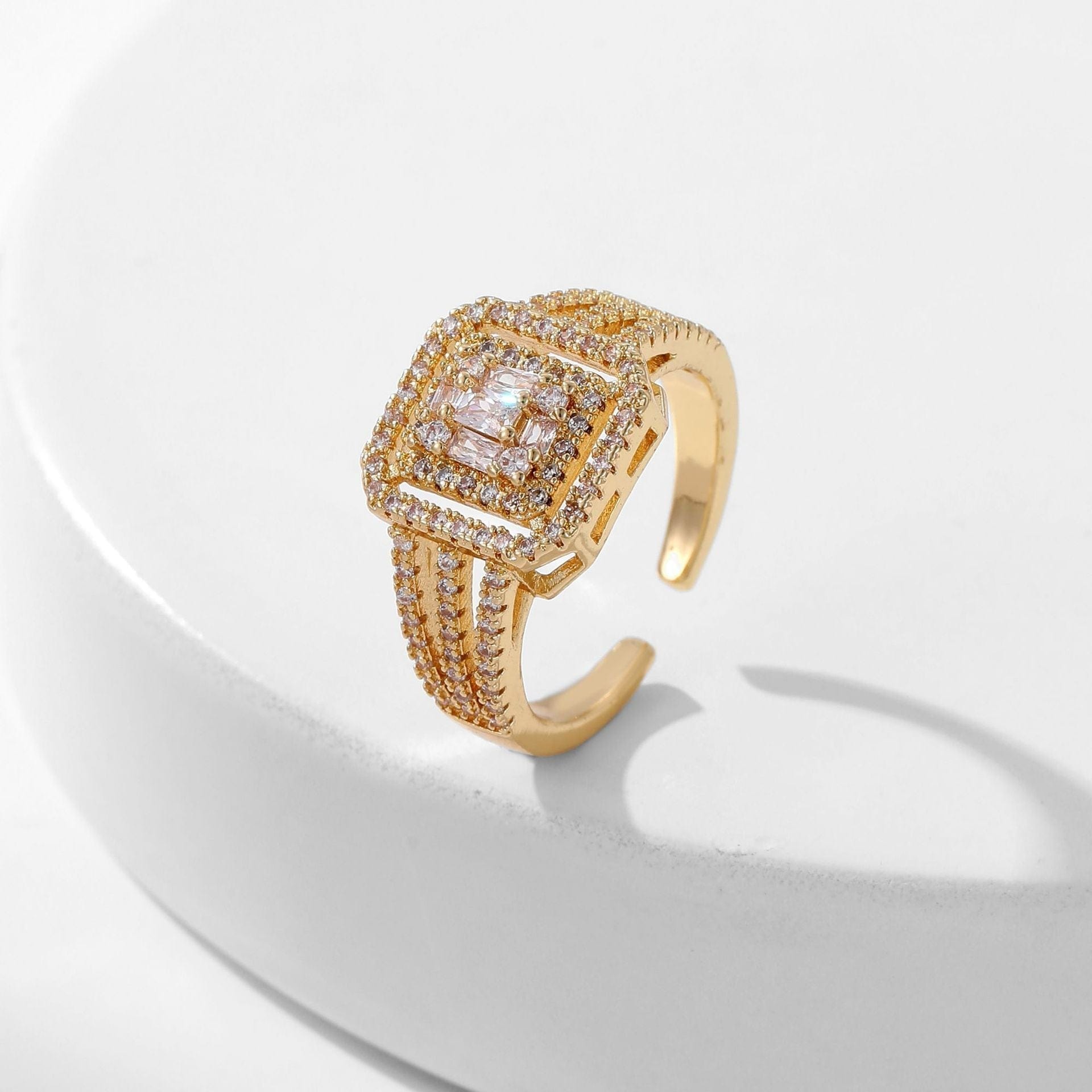 Women's Square Full Rhinestone Zircon Ring - Norellé