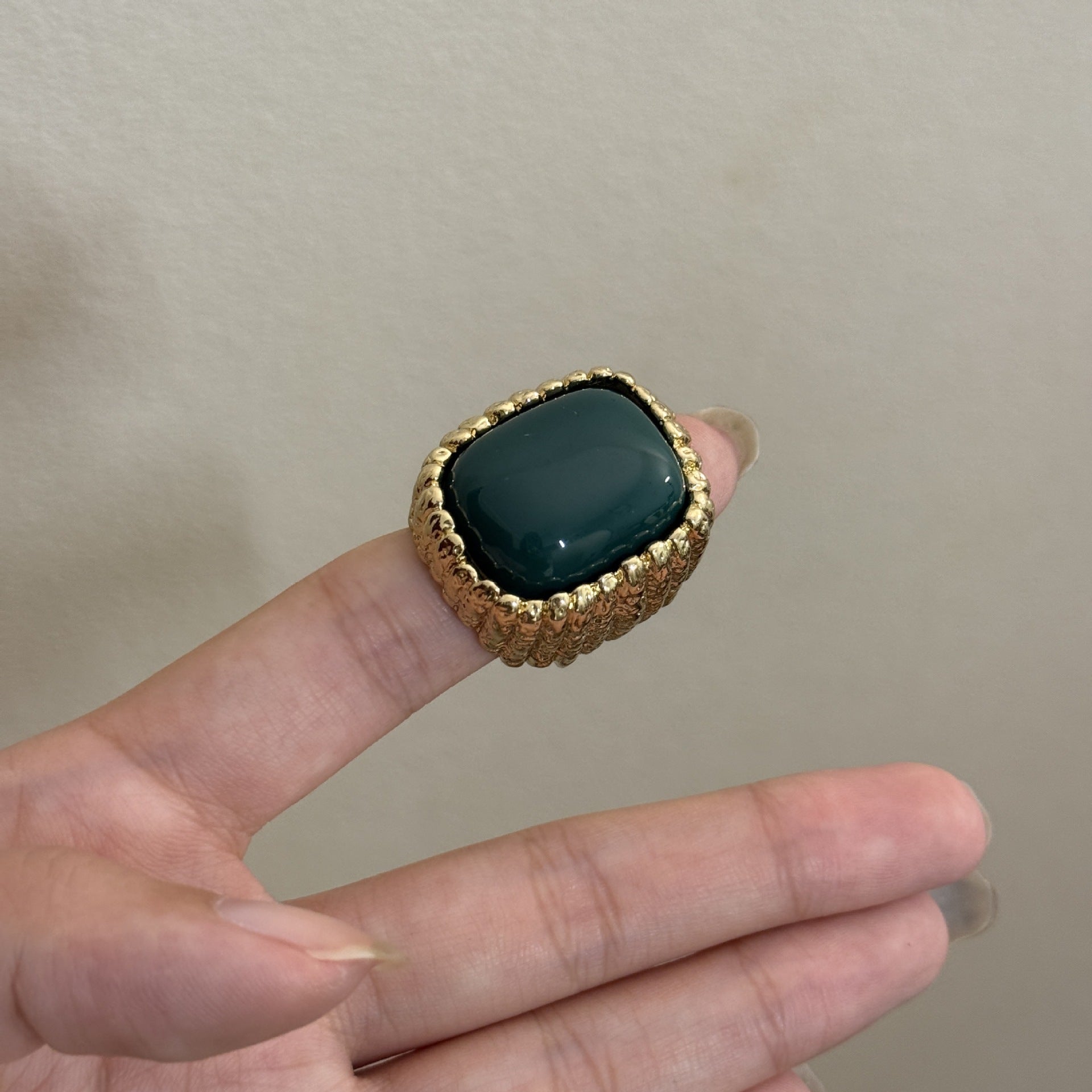 Large Square Resin Open Ring - Norellé
