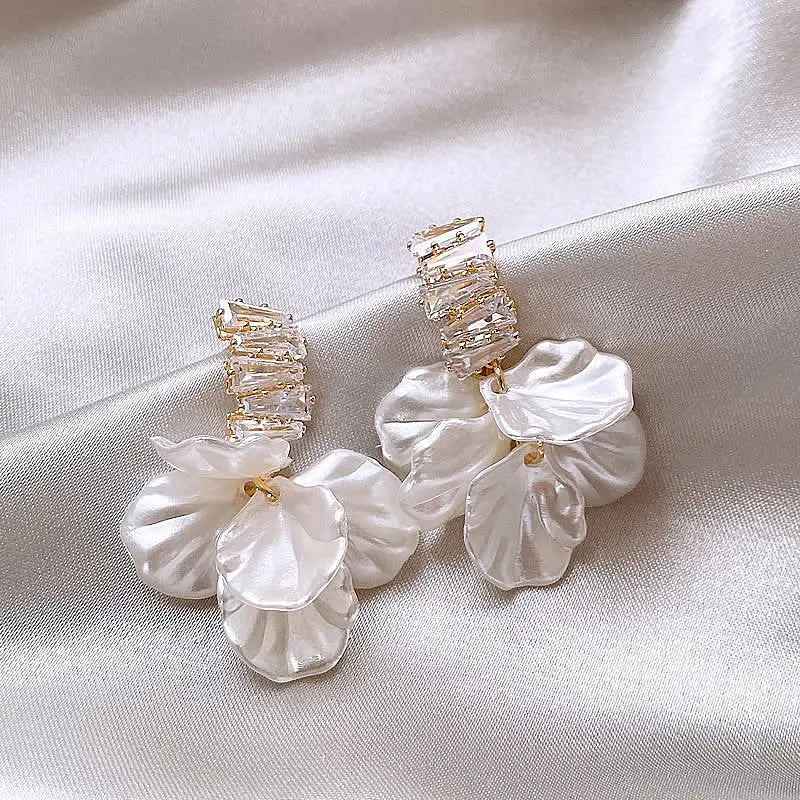 C- Ring Shell Tassel Delicate Earrings Women - Norellé