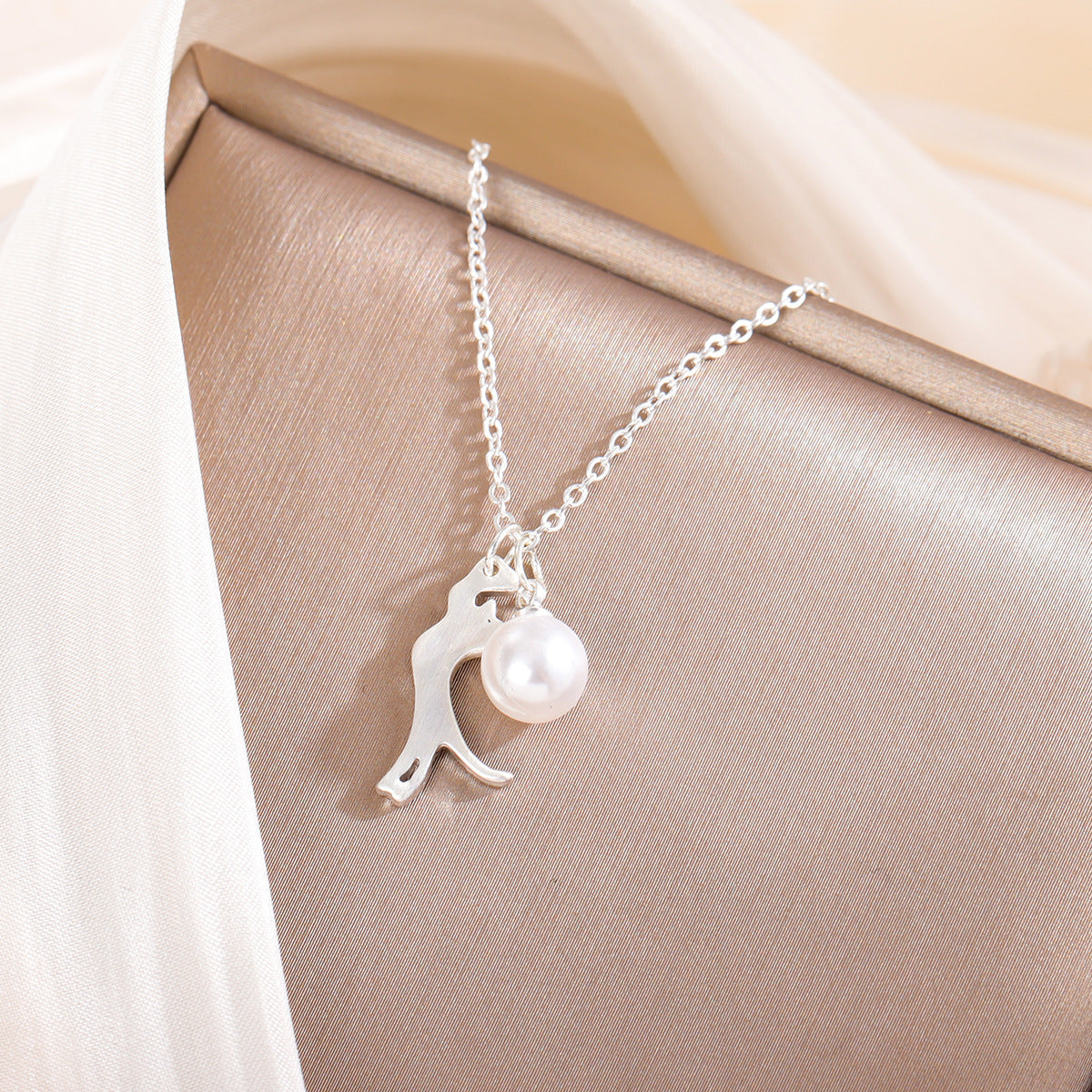 Cute Fashion Brushed Kitty Pearl With Clavicle Chain Necklace - Norellé