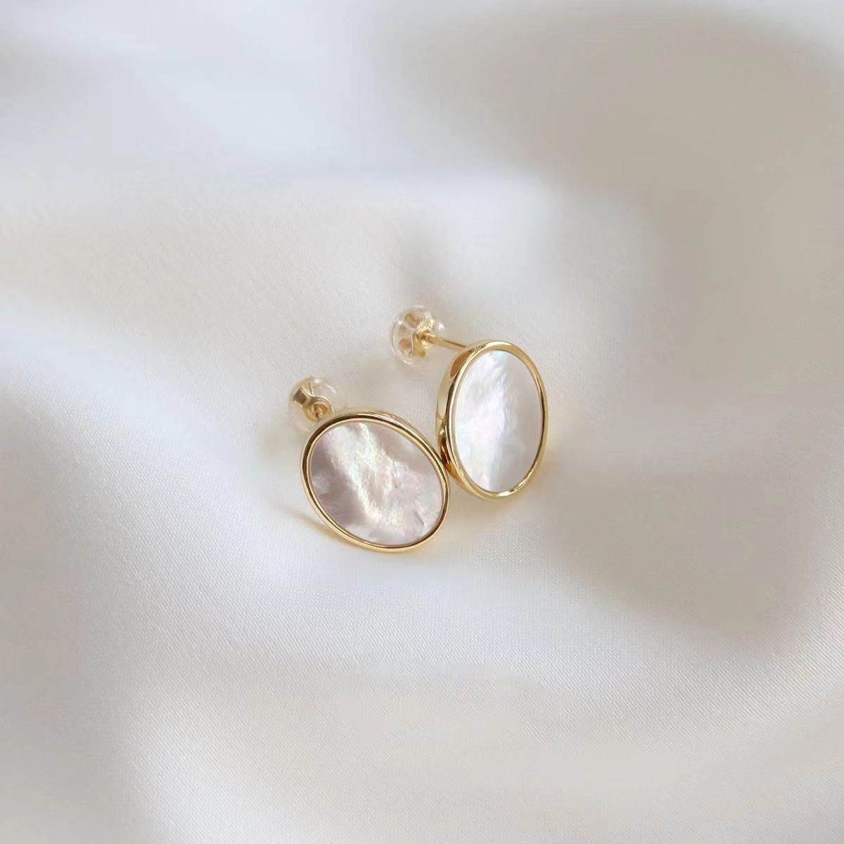 Natural White Shell Stud Earrings Silver Plated For Women - Norellé