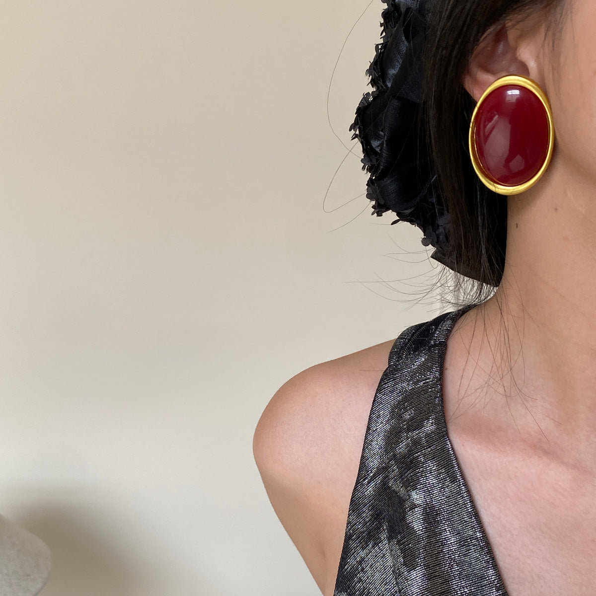 Oval Resin Stud Earrings European And American High Profile Retro - Norellé