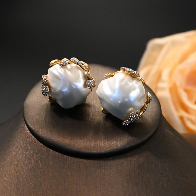 Vintage Brass Inlaid Baroque Pearl Bud Ear Stud And Ring - Norellé
