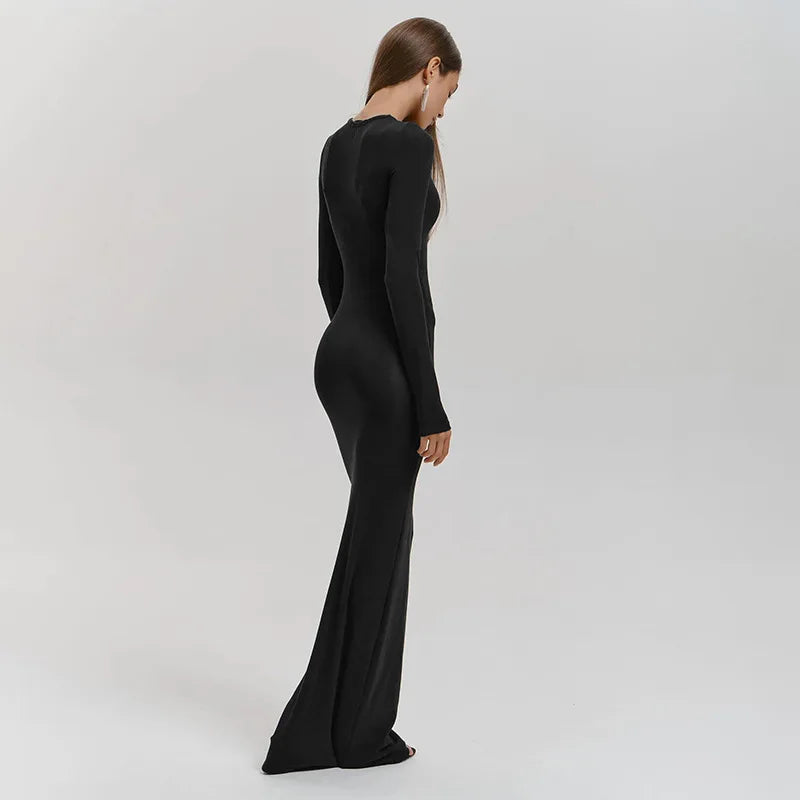 Women's Solid Color Round Neck Long Sleeve Dress - Norellé