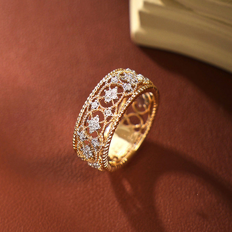 Carved Gold Vintage Court Style Hollow Pattern Ring - Norellé