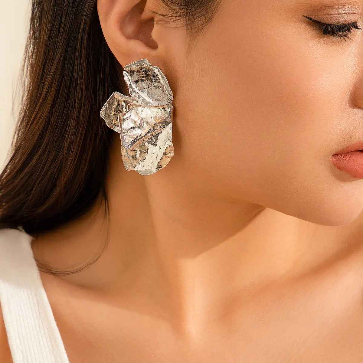Gradient Petals Dripping Oil Exaggerated Earrings - Norellé